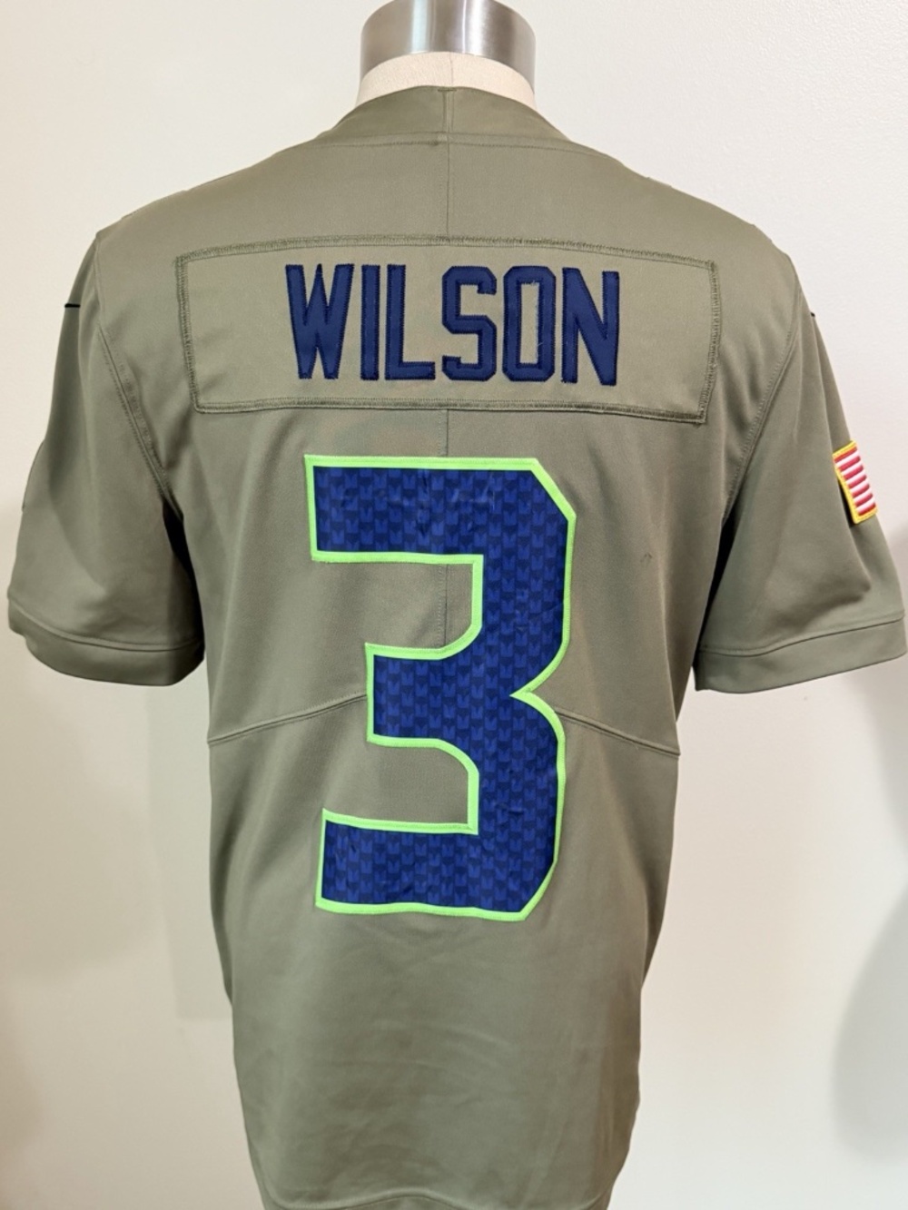 Nike Russell Wilson Seattle Seahawks Salute To Service Stitched Jersey Sz S